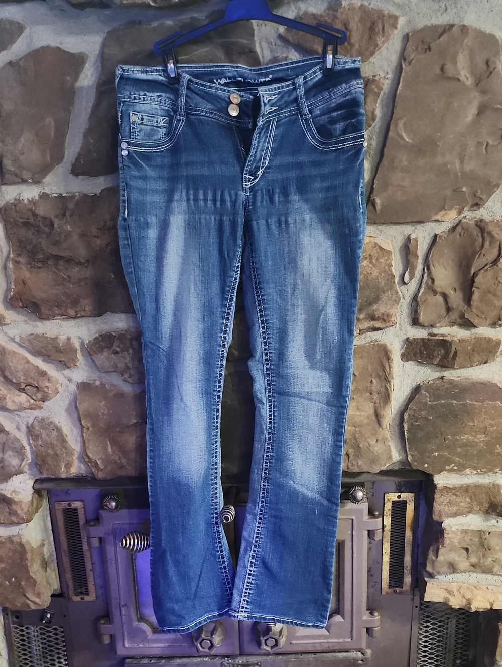 Wallflower Women's Blue Boot-Cut Jeans
